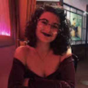 Meet your Posher, Alisia